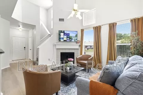 1081 Enfilar Ln, Arlington, TX 76017