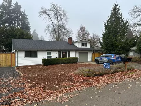 852 Leigh St, Eugene, OR 97401 photo 2