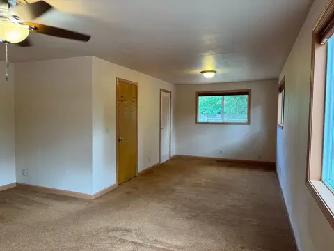 852 Leigh St, Eugene, OR 97401 photo 23