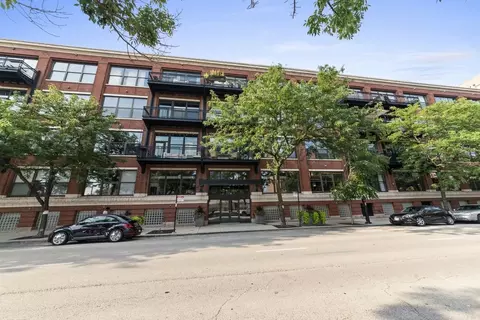 1040 W Adams St #610, Chicago, IL 60607