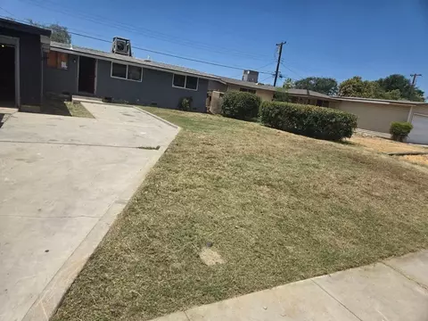 117 Candy St, Bakersfield, CA 93309