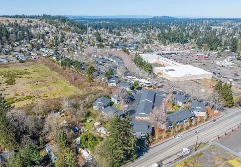 17310 SE Naegeli Dr, Portland, OR 97236