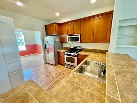 12947 NW Clement Ln, Cedar Mill, OR 97229