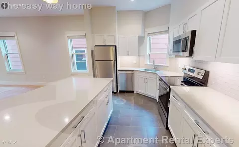 56 Jfk St #4, Cambridge, MA 02138