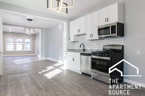 2659 W Homer St #1F, Chicago, IL 60647