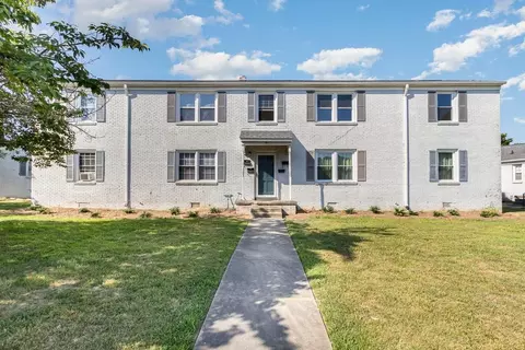 1700 Roslyn Dr, Burlington, NC 27215