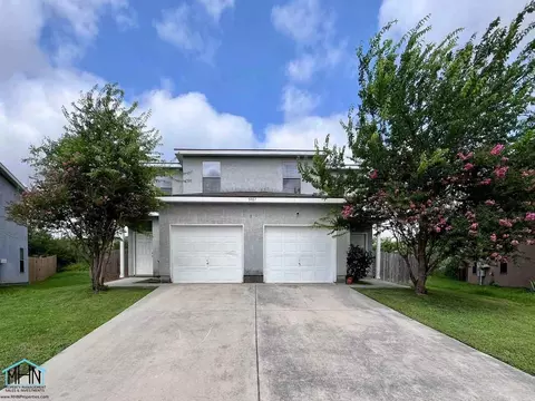 5807 Golf Bnd #1, San Antonio, TX 78244