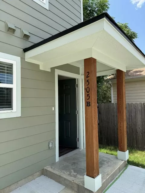 2505 S 7th St, Waco, TX 76706