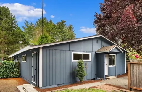 260 Rainier Blvd N, Issaquah, WA 98027