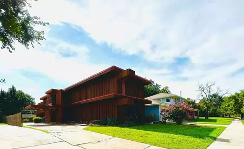 2610 12 N Hudson Ave, Oklahoma City, OK 73103
