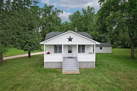 3346 34th St SW, Grandville, MI 49418