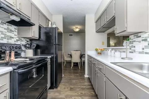 10100 Jollyville Rd #230, Austin, TX 78759