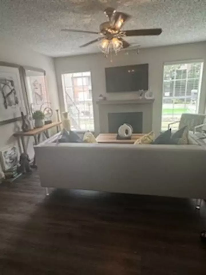  247 E Corporate Dr #1026, Lewisville, TX 75067 photo 12