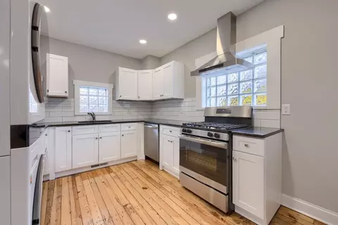 13 E New St, Lancaster, PA 17602