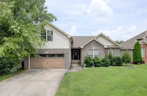 1403 Raven Rd, Clarksville, TN 37042