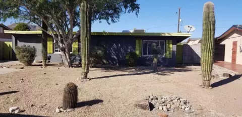 1144 E Mission Ln, Phoenix, AZ 85020