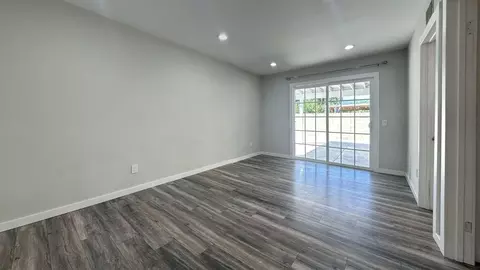 1177 Springbrook St, Corona, CA 92878 photo 14
