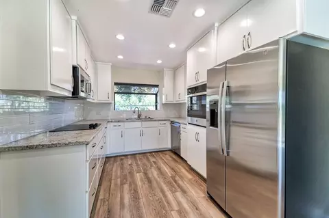 3900 Lincoln Rd, Yuba City, CA 95993