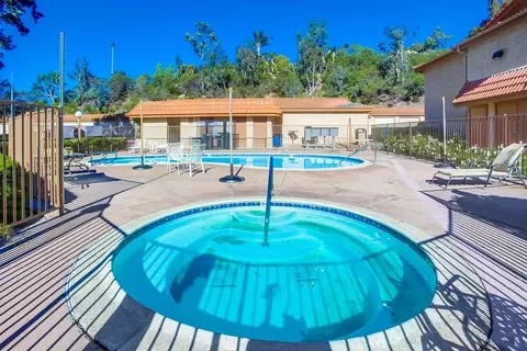 265 Loma Alta Dr, Oceanside, CA 92054
