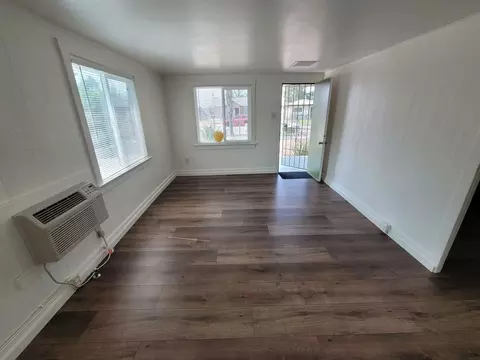 825 E G St, Colton, CA 92324 photo 4