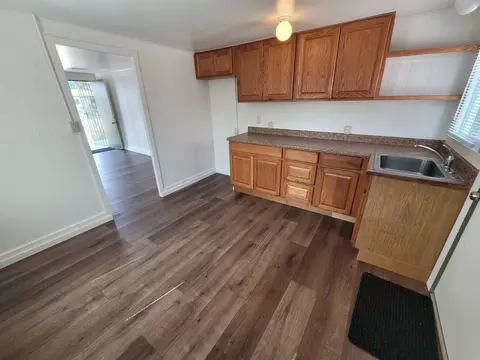 825 E G St, Colton, CA 92324 photo 7
