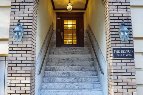 751 SW Vista Ave #3, Portland, OR 97205