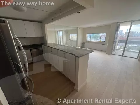 872 Massachusetts Ave, Cambridge, MA 02139