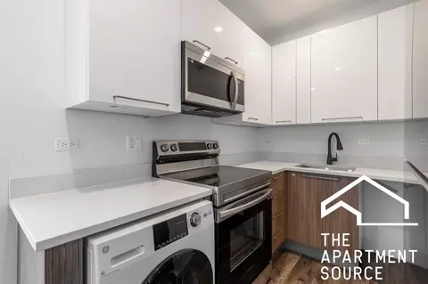 941 W Carmen Ave #104, Chicago, IL 60640