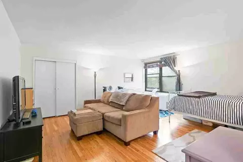 Undisclosed, New York, NY 10014