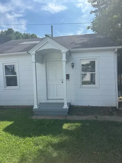 53 Spruce St #H2, Gallipolis, OH 45631
