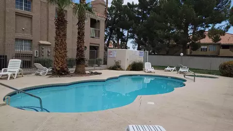 1375 E Hacienda Ave, Las Vegas, NV 89119