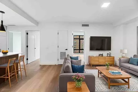 Undisclosed, New York, NY 10002