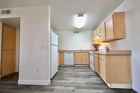 9422 E Broadway Rd, Mesa, AZ 85208 photo 3