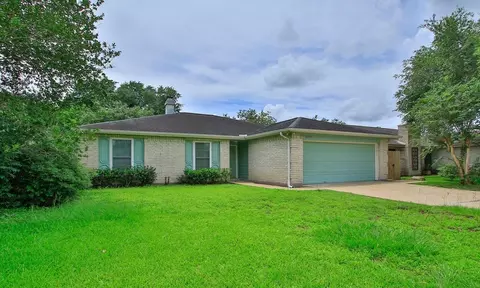 18531 Lippizaner Dr, Cypress, TX 77433