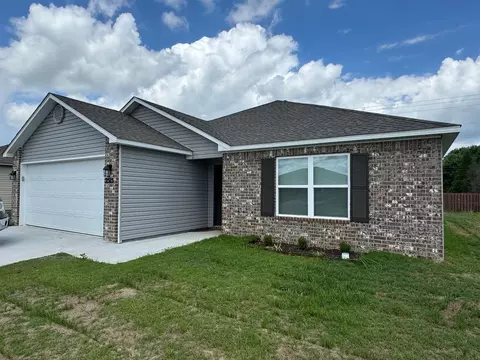 2515 S Silver St, Siloam Springs, AR 72761