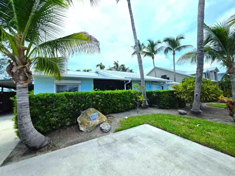 1903 Robalo Dr, Vero Beach, FL 32960