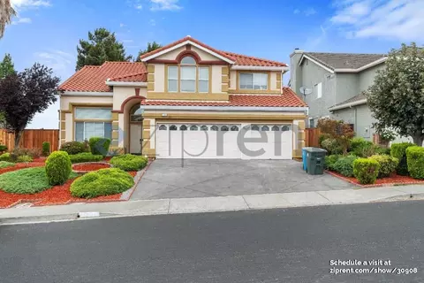 1001 Sandhurst Dr, Vallejo, CA 94591