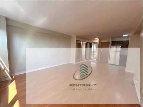 4180 N Marine Dr #604, Chicago, IL 60613