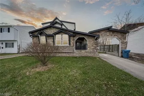 1610 E 32nd St, Lorain, OH 44055