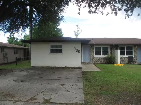 308 W 26th St, Lynn Haven, FL 32444