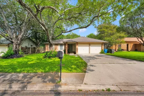 6427 Ridge Place St, San Antonio, TX 78250