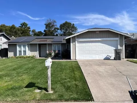 5945 La Castana Way, Sacramento, CA 95823