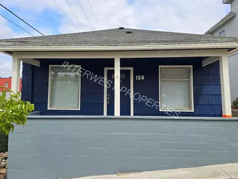 156 Elm St, Kalama, WA 98625