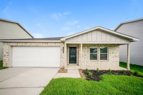 15661 Briar Forest Dr, Conroe, TX 77306
