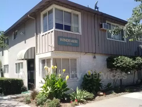 2530 S St #8, Sacramento, CA 95816