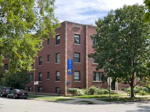 1145 Maple Ave #1, Evanston, IL 60202