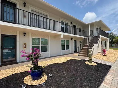 16007 Davis Rd, Fort Myers, FL 33908