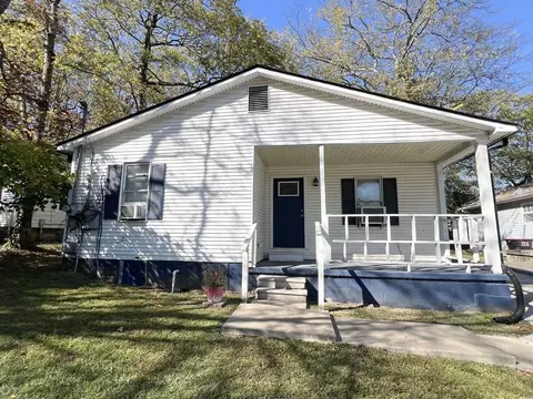 1139 Main St, Clarksville, TN 37040