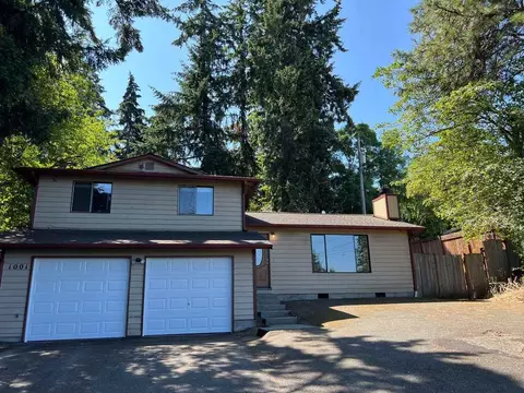 1001 SW 130th St, Burien, WA 98146