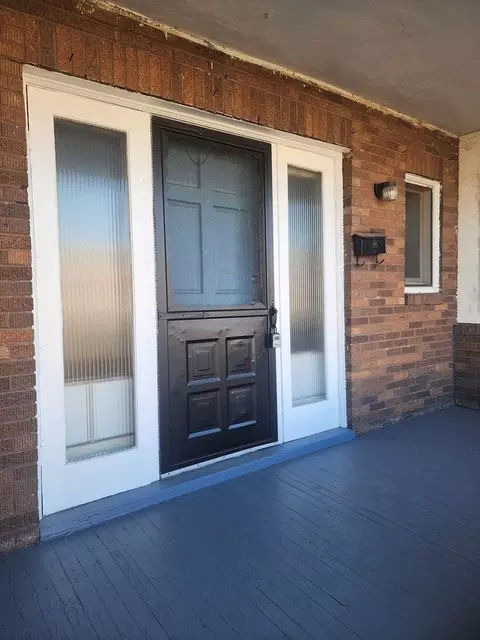 6723 N Lawrence St, Philadelphia, PA 19126